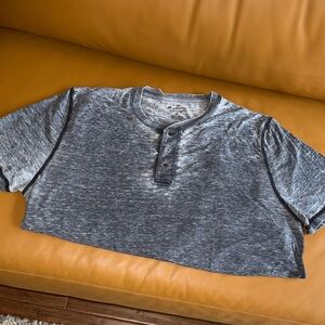 Men's Short Sleeve Henley Tee - Gray